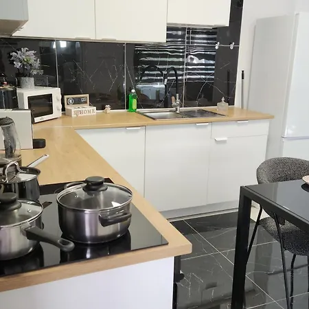 Luxurious Orestis Apartament