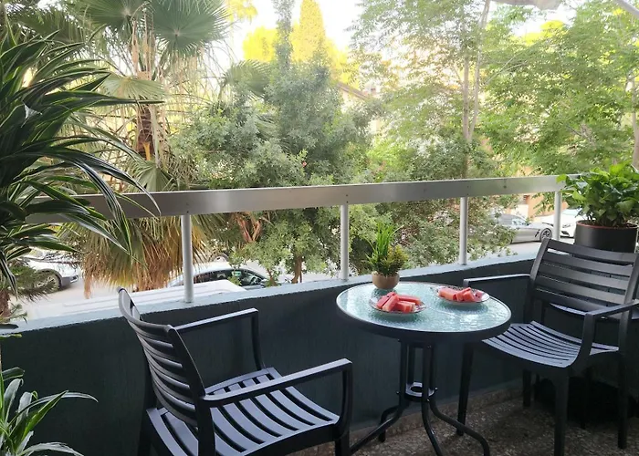 Luxurious Orestis アパート